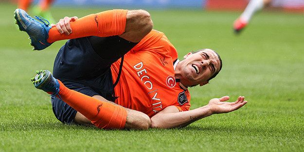 Başakşehir'de hasret sürüyor