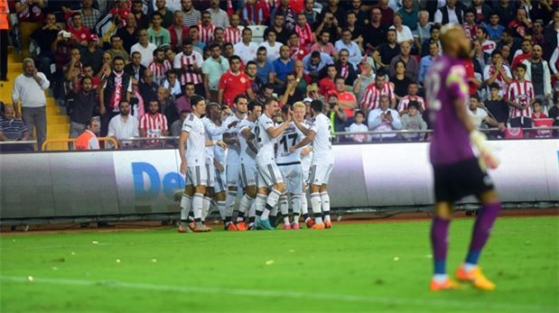 Başakşehir'de ilk 11'ler belli oldu