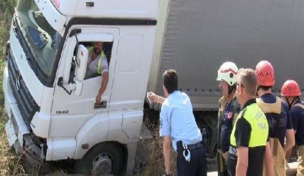 Başakşehir'de kaza sonrası bıçaklı direniş! İkna edilemiyor