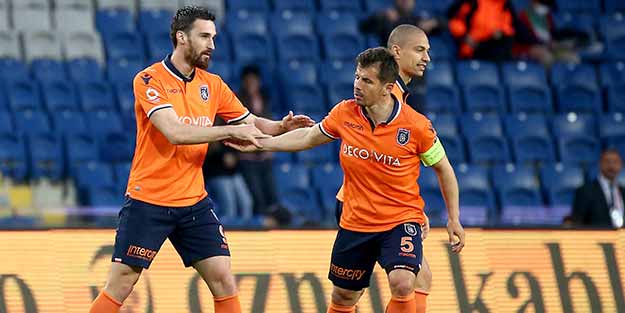 Başakşehir'den Cimbom'a gözdağı!
