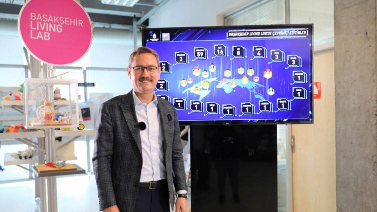 Başakşehir’den dünyaya çevrimiçi eğitim