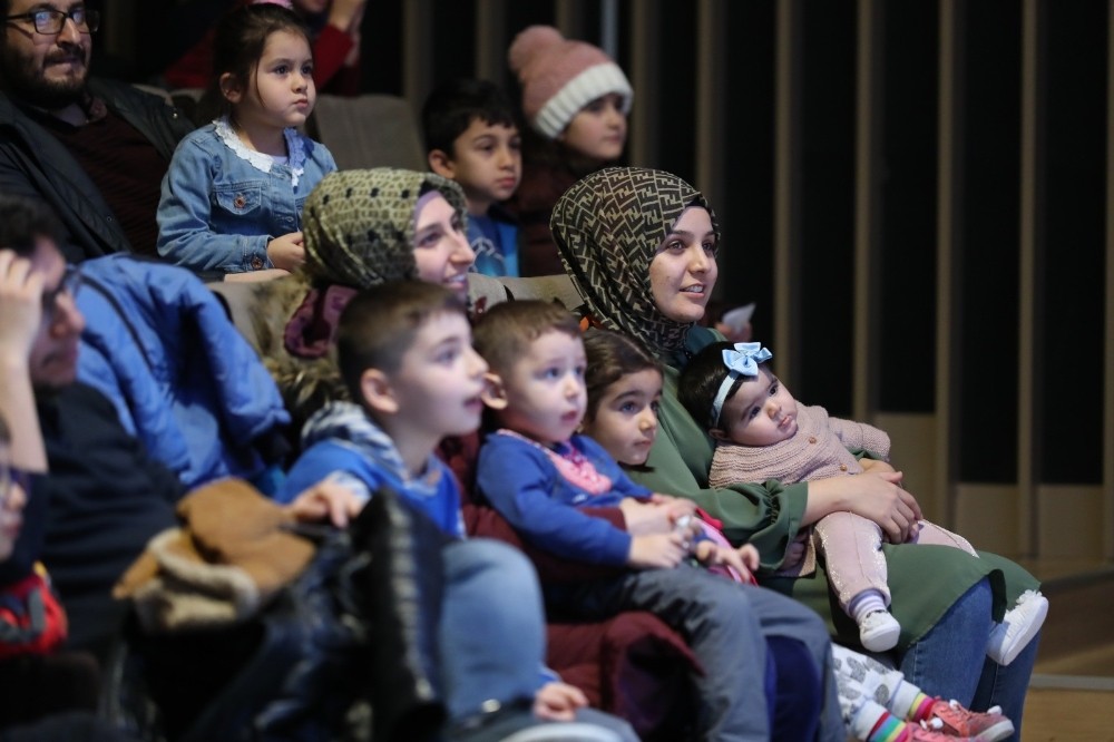 Başakşehirli çocuklar ‘Top Ağacı’nı çok sevdi 