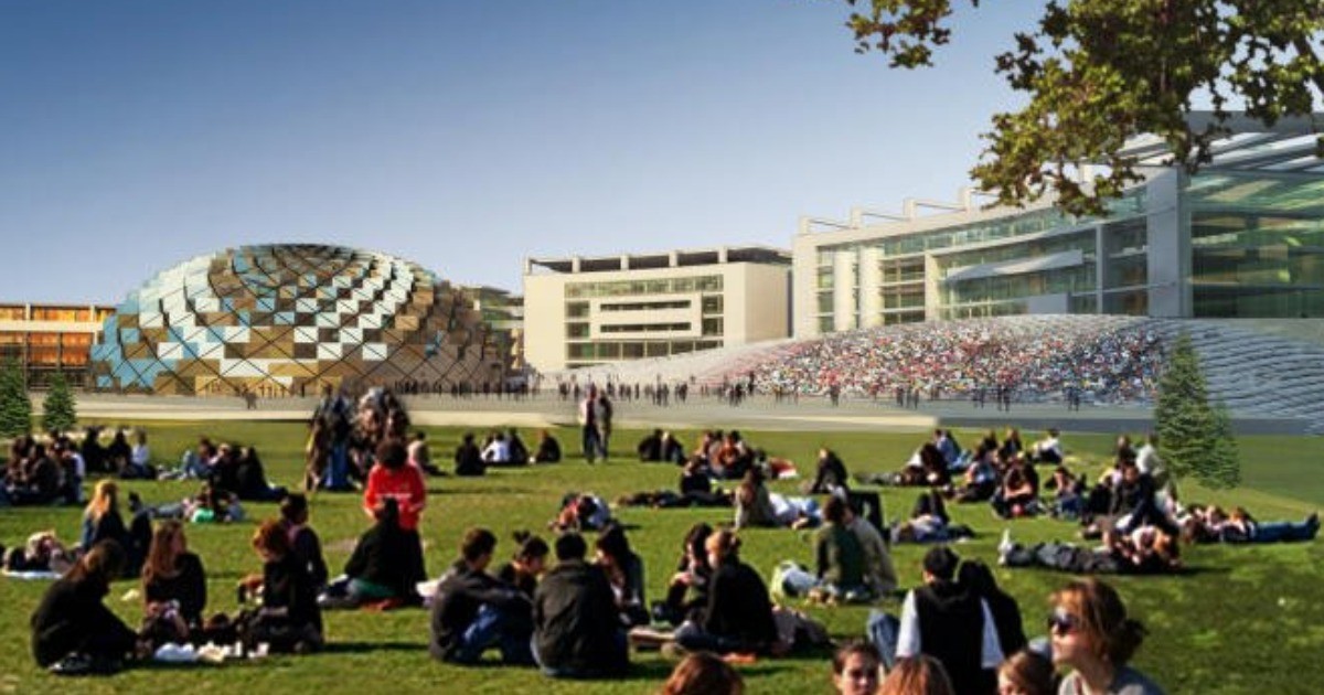 Başarılı bir meslek yaşamı için doğru tercih nasıl yapılmalı? Üniversite kampüslerine mutlaka gidilmeli!