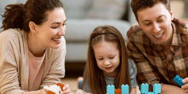 Başarılı çocuklar yetiştiren ebeveynlerin yaptığı 4 şey