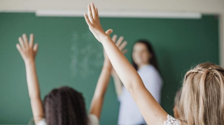 Başarılı olana kadro geliyor