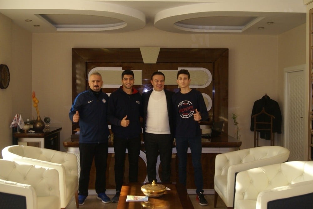 Başarılı sporcular tebrik edildi 
