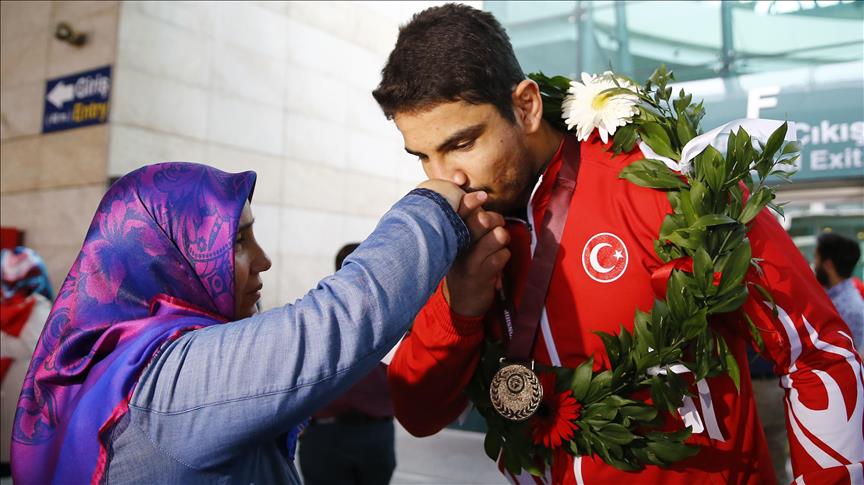 Başarının arkasındaki sır: Anneler