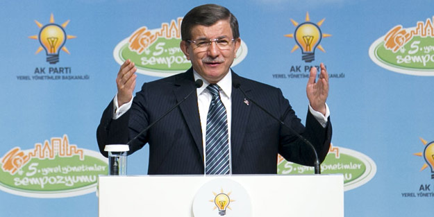 Davutoğlu: CHP'nin başındaki hasta adam..