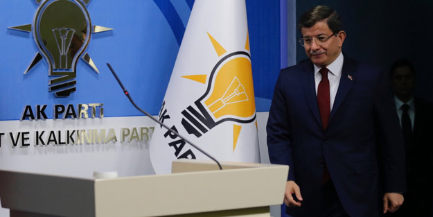 Başbakan Davutoğlu görevi bırakıyor