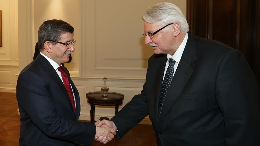 Başbakan Ahmet Davutoğlu, Polonya Dışişleri Bakanı ile görüştü