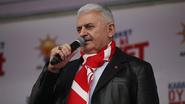 Başbakan Binali Yıldırım: Avrupa 'Evet'ten korkuyor