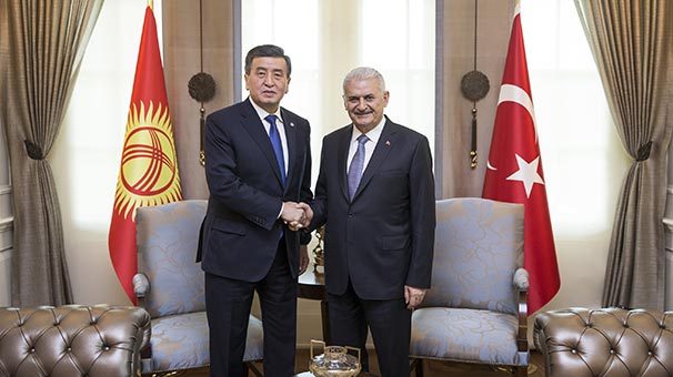 Başbakan Binali Yıldırım, Kırgızistan Cumhurbaşkanı Ceenbekov'la görüştü