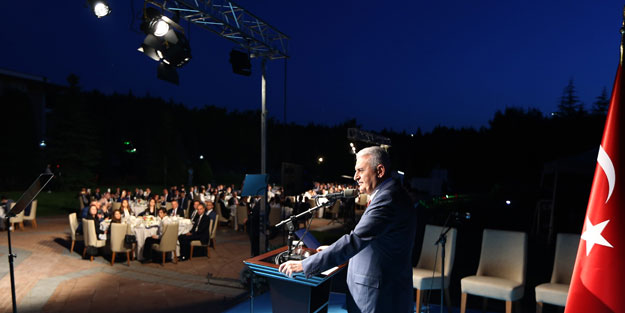 Yıldırım: Tarihimiz şeref doludur