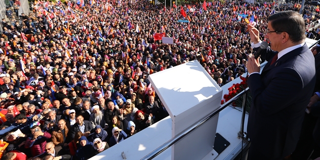 Başbakan Davutoğlu müjdeyi Konya'da verdi
