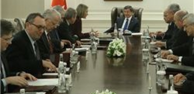 Başbakan AB heyetini kabul etti