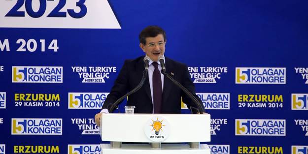 Başbakan Davutoğlu: Devlet millete el öptürmeyecek