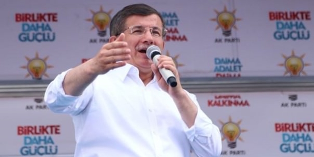 Başbakan Davutoğlu Düzce'de konuşuyor