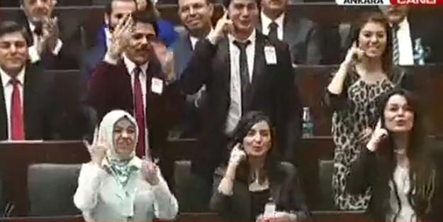 Başbakan Davutoğlu'nu böyle karşıladılar