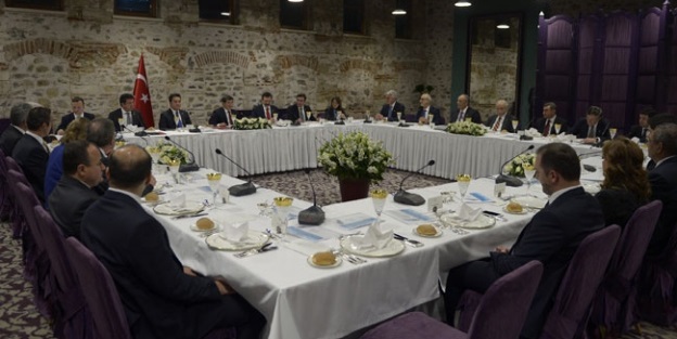 Başbakan Davutoğlu, İstanbul'da