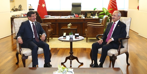 Davutoğlu, Kılıçdaroğlu ile aynı tercihi yaptı