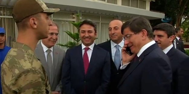 Başbakan Davutoğlu ne yaptıysa inandıramadı