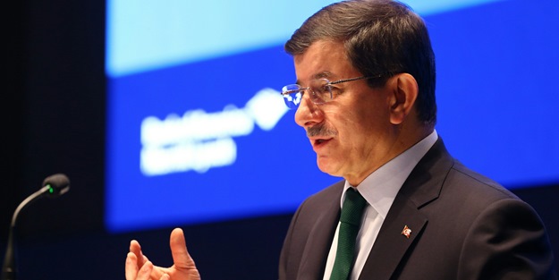 Başbakan Davutoğlu'ndan Yüce Divan yorumu