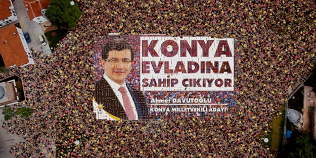 Başbakan Davutoğlu'nun reklam filmi rekor kırıyor