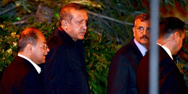 Başbakan Erdoğan'dan Mavi Marmara şehidine başsağlığı ziyareti