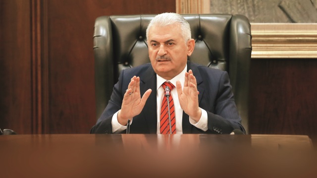 Başbakan: Hezimete uğrayacaklar