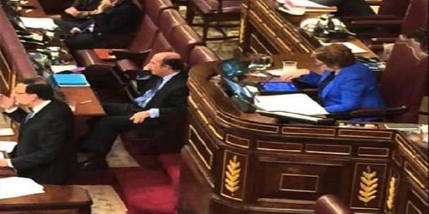 Meclis Başkanı fena şekilde yakalandı