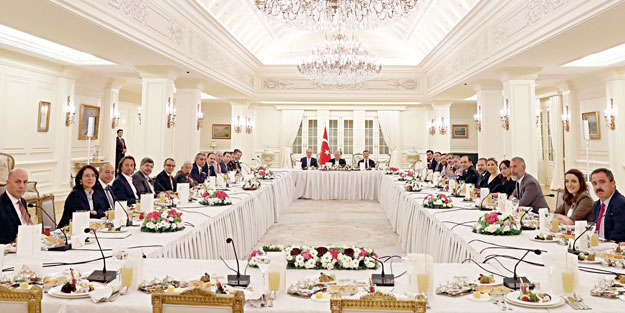 Başbakan son noktayı koydu: Gündemimizde bedelli askerlik yok
