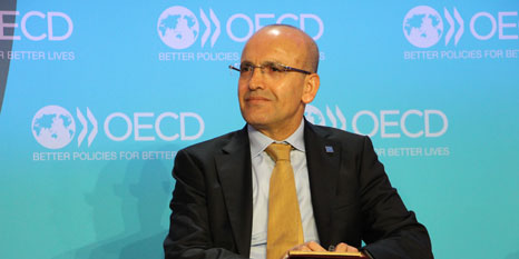 Şimşek: Türkiye'yi o patikaya oturtacağız