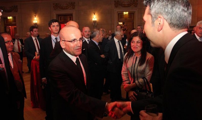 Başbakan Yardımcısı Mehmet Şimşek yatırımcılarla buluştu