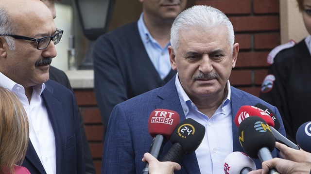 Başbakan Yıldırım: Bir tankımızın vurulduğu bilgisi var