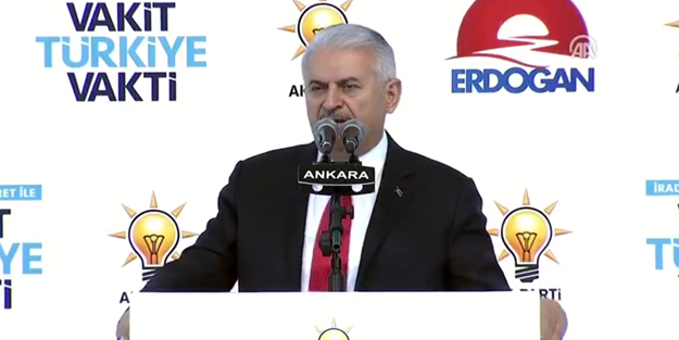 Başbakan Yıldırım: Bizim başımıza gelen pişmiş tavuğun başına gelmedi