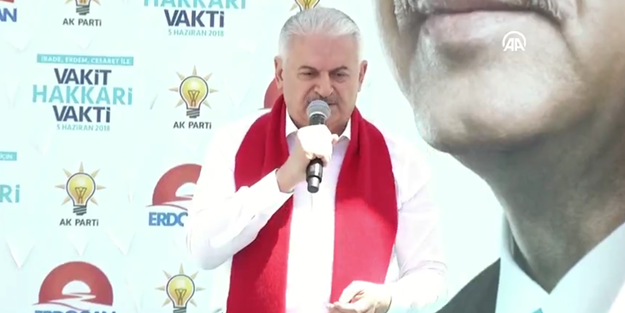 Başbakan Yıldırım Hakkari'de mesajı verdi: Bu belayı beraber defedeceğiz