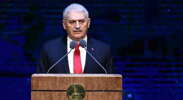 Başbakan Yıldırım: Her öğrenciye 2 bin lira burs