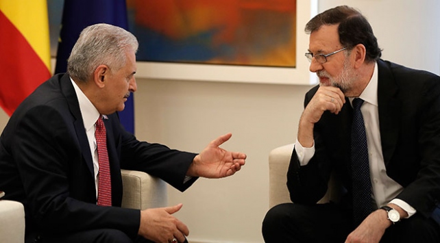 Başbakan Yıldırım, İspanyol mevkidaşı Rajoy ile görüştü