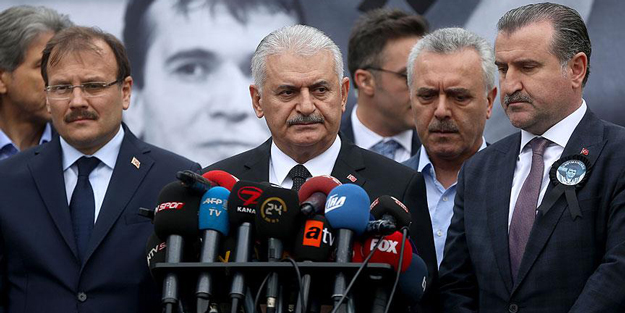 Başbakan Yıldırım Kılıçdaroğlu'na harekatı haber verdi