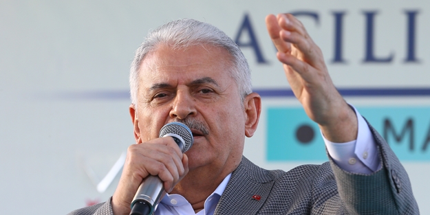 Başbakan Yıldırım: Vesayet artıklarını tarihe gömmeye hazır mısınız?