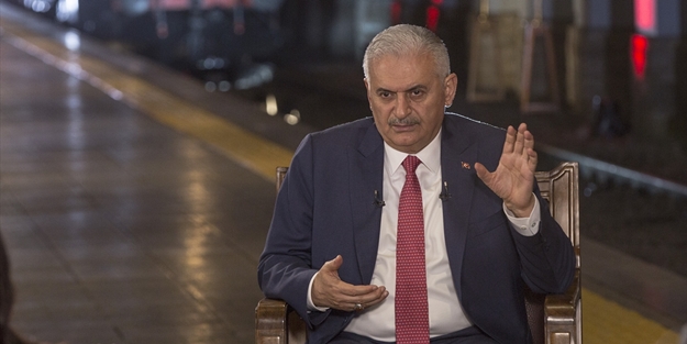 Başbakan'dan sert mesaj: Darbe yapmak isteyenler...