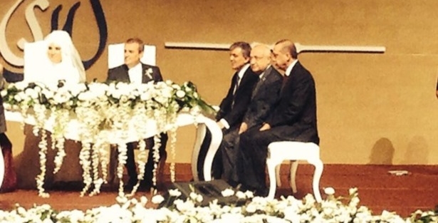 Başbakan'ın esprisi kahkahaya boğdu