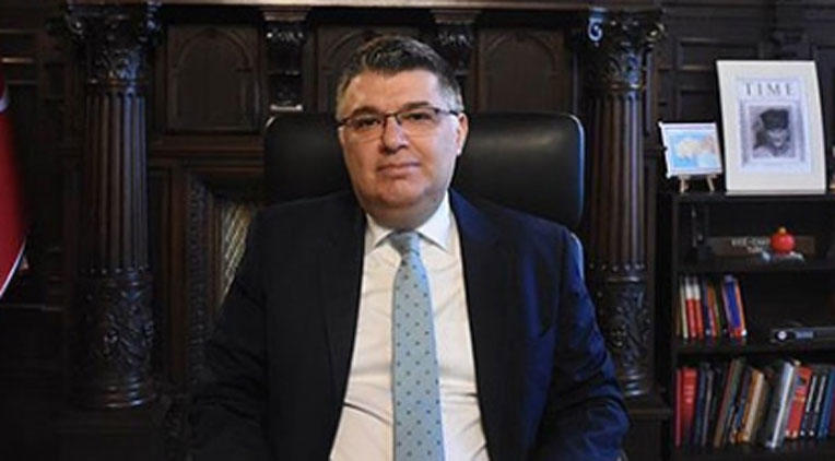 Başdanışmanlığa sürpriz atama