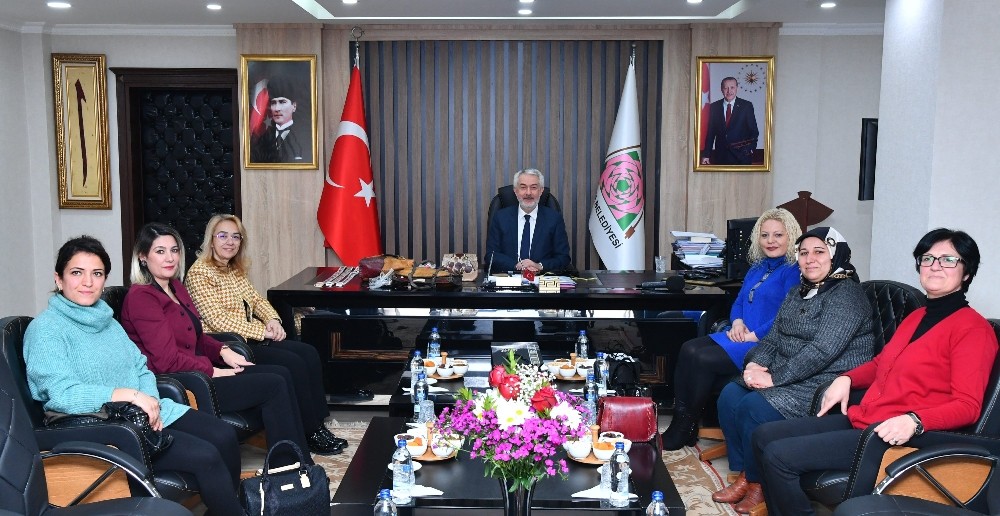 Başdeğirmen’den Yalvaçlı kadınlara destek 