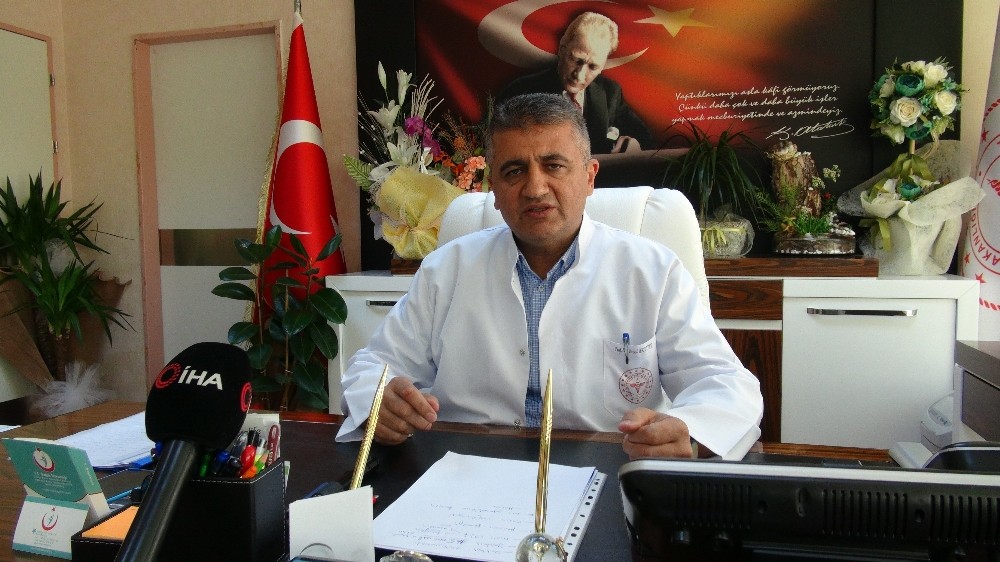 Başhekim Aktürk’ten maske ve sosyal mesafe uyarısı 