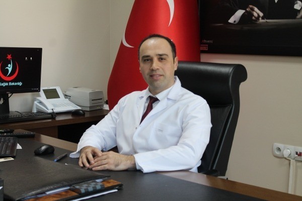 Başhekim Sezikli: “Böbrekleriniz için tuzu azaltın, suyu yeterli için” 