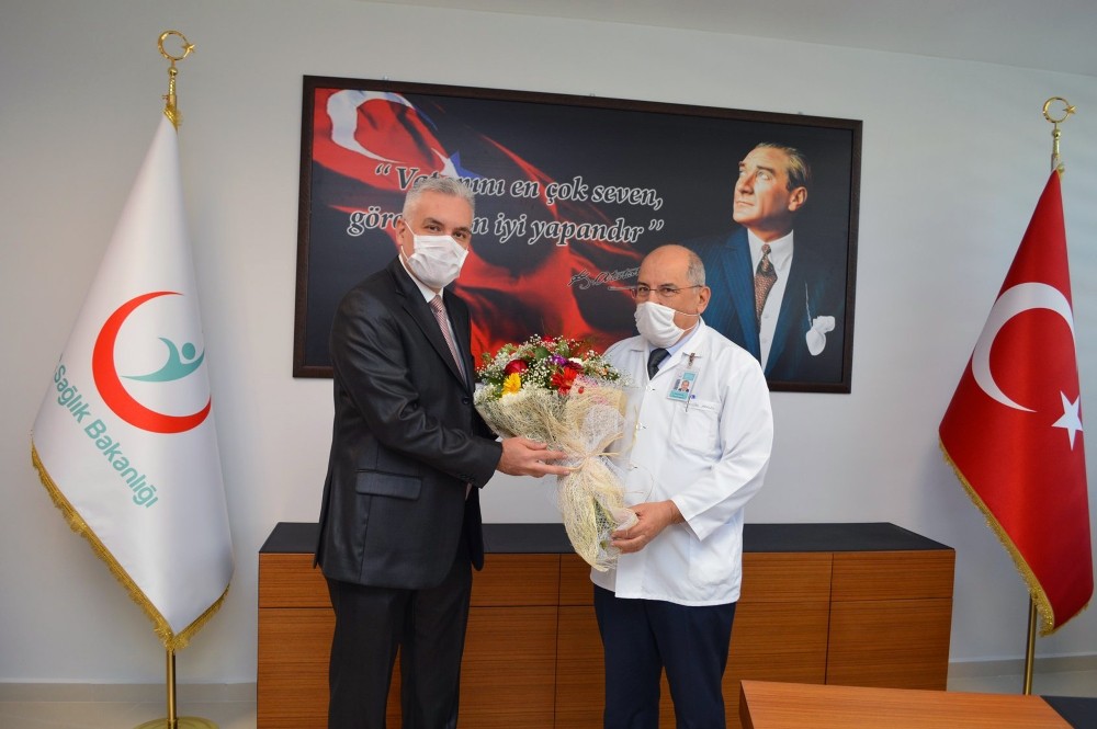 Başhekim Togan görevi devraldı 