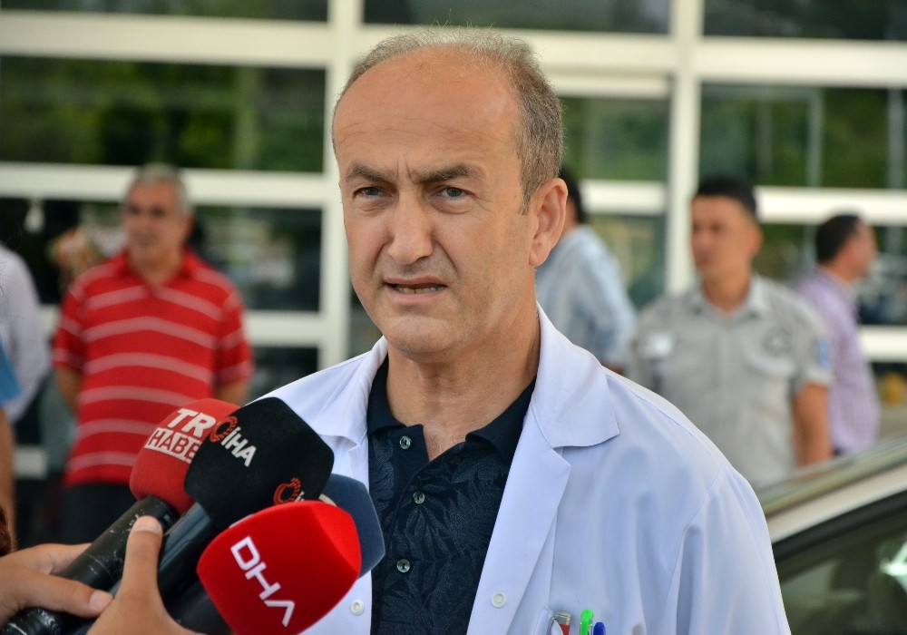 Başhekim Yardımcısı Prof. Dr. Ahmet Sebe: “Metil alkolün 20 mililitresi bile ölüme neden olabiliyor” 