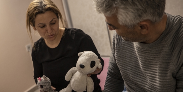 Başıboş köpek saldırısı mağduru ailenin acısı dinmiyor: Mahra tahrik etmedi, aç da değillerdi ama saldırdılar