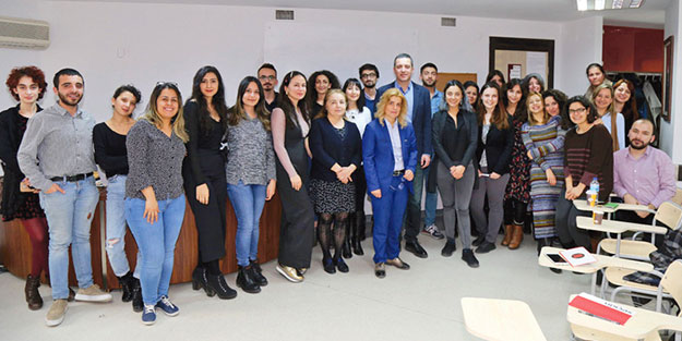 Basın Konseyi kendi çalıyor, kendi oynuyor